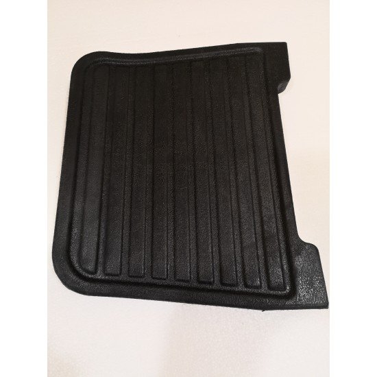 Pakojis barber kėdei P-002 Pakojis barber kėdei P-002